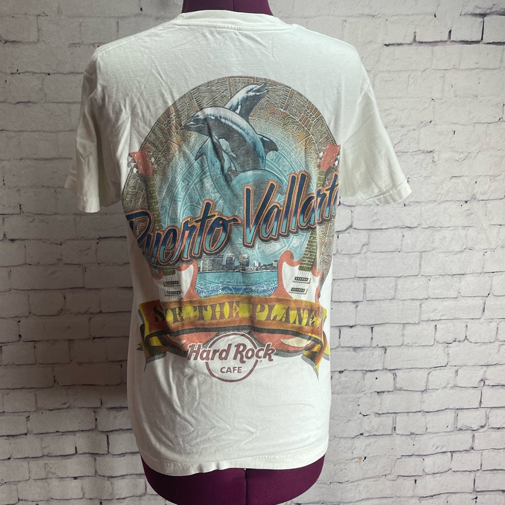 Hard Rock Cafe Puerto Vallarta Tshirt size small save the planet
